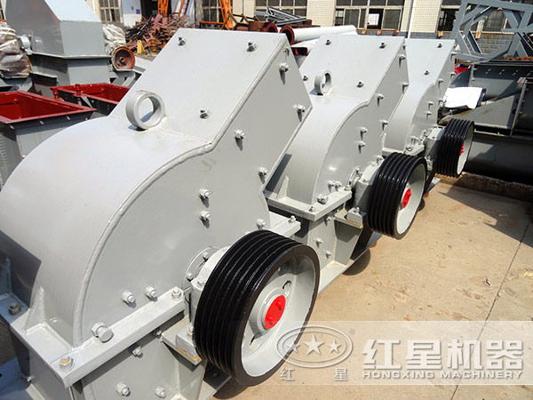 鵝卵石錘式破碎機工作原理及廠家分析